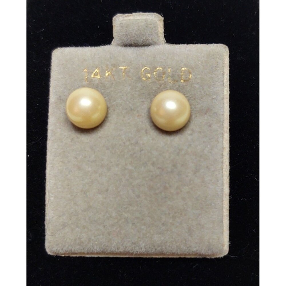 Cultured Pearl Earring Studs 7.7 mm and  14k Yellow Gold Posts,  Vintage
